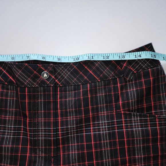 Annika by Cutter & Buck Women's Black & Red Plaid Bermuda Golf Shorts Size 4 - Picture 6 of 10